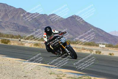 media/Mar-12-2022-SoCal Trackdays (Sat) [[152081554b]]/Turn 14 Inside (155pm)/